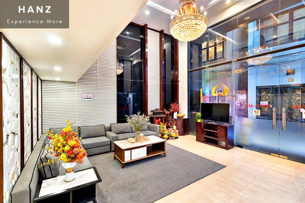 Khách sạn hẻo lánh Trung Kinh 3*